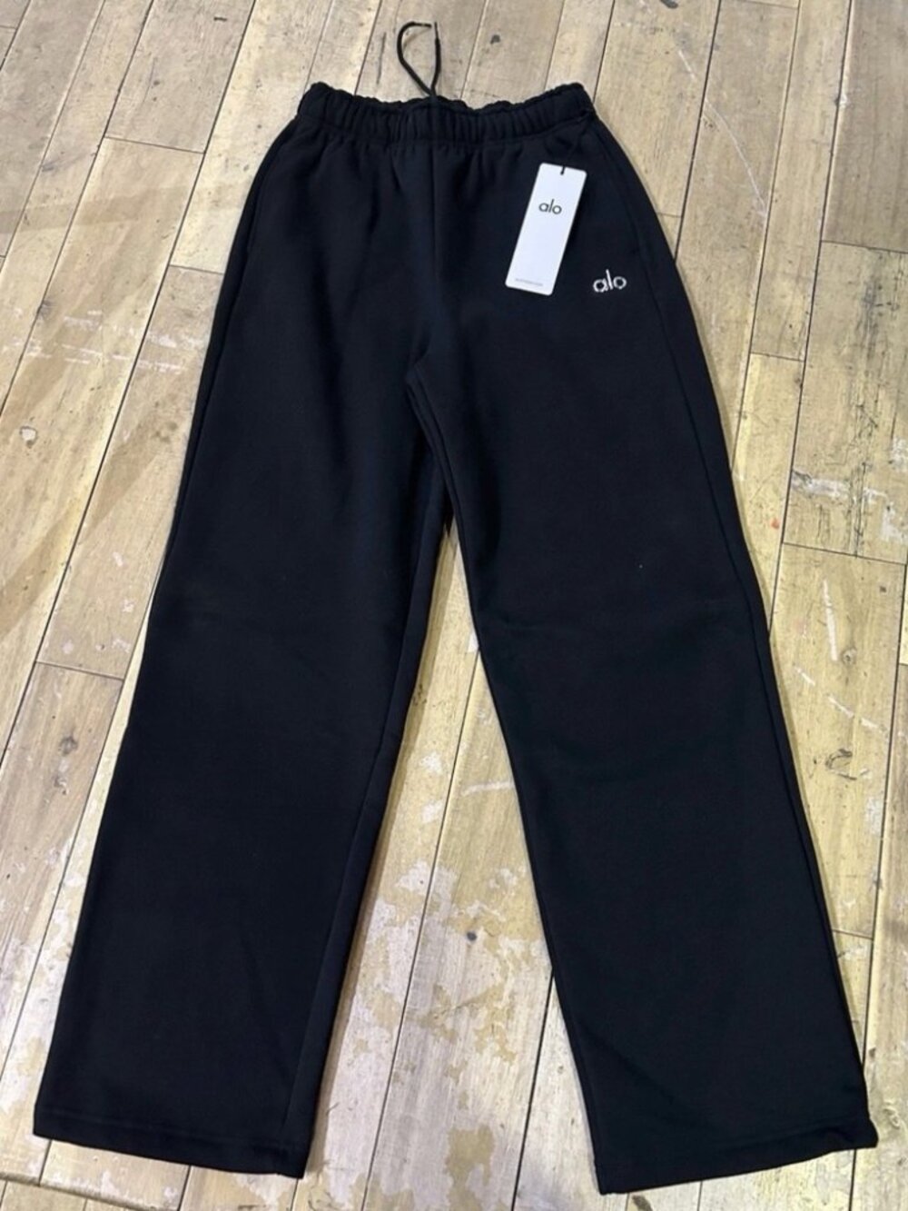 NEW Alo Yoga Accolade Sweatpants Black